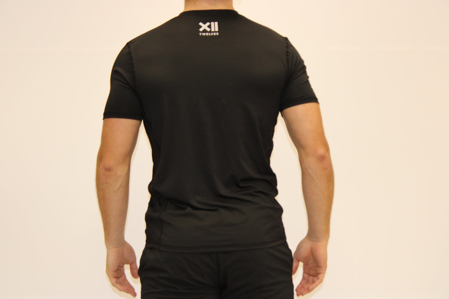 Twelves Top Trainer Men's Training Top - Black