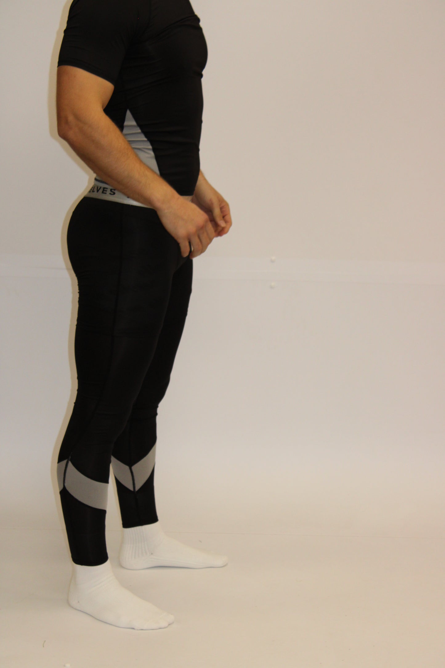 Twelves Compression Leggings - Black