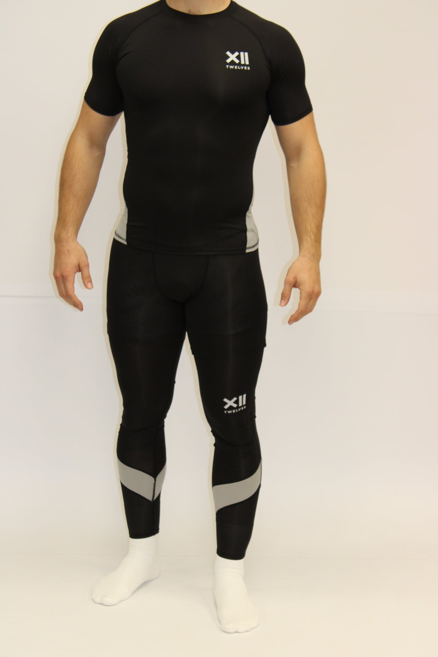 Twelves Compression Leggings - Black