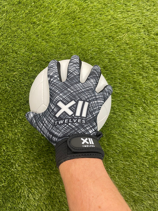 Twelves venom gloves