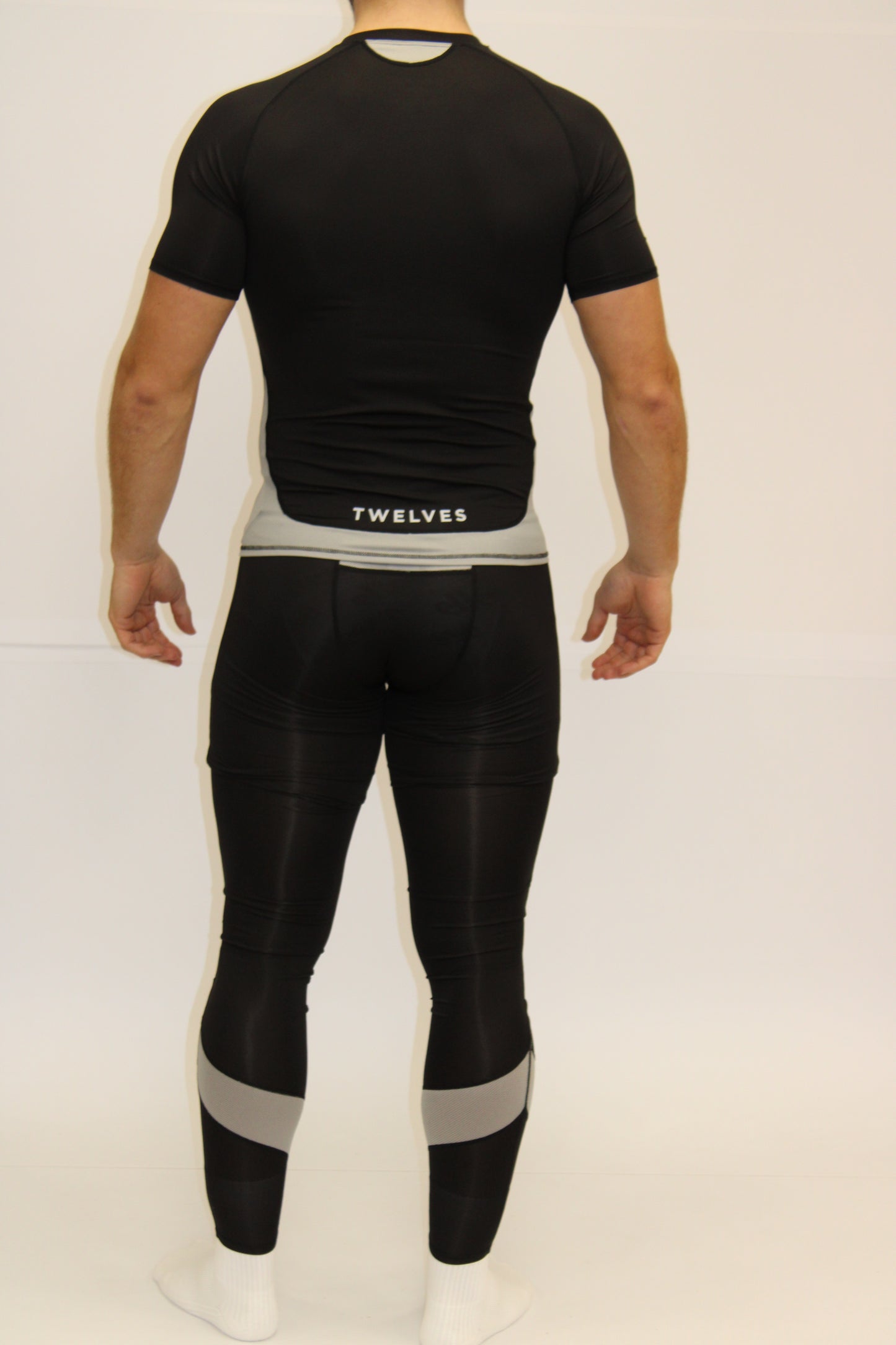 Twelves Compression Leggings - Black
